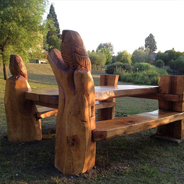 Owl Picnic Table